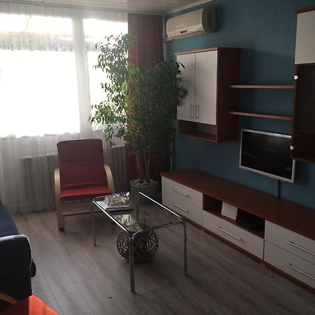 Malnas Macska Apartman Szekszard Bagian luar foto